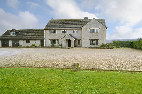 Canon Court Farmhouse