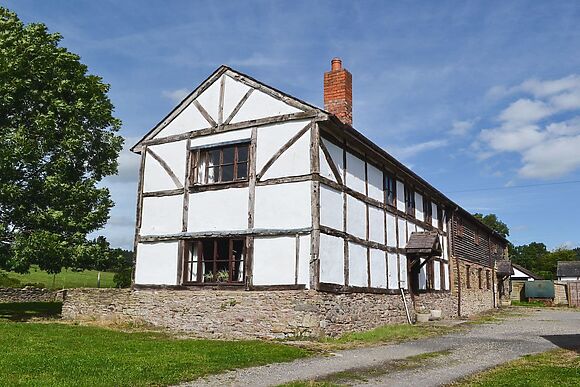 Lower Dinchope Big Barn