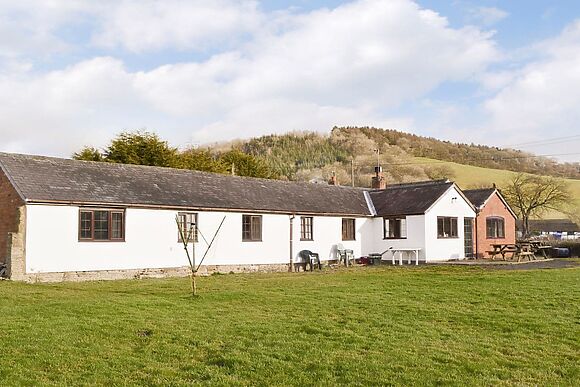 Grove Sprightly Barn