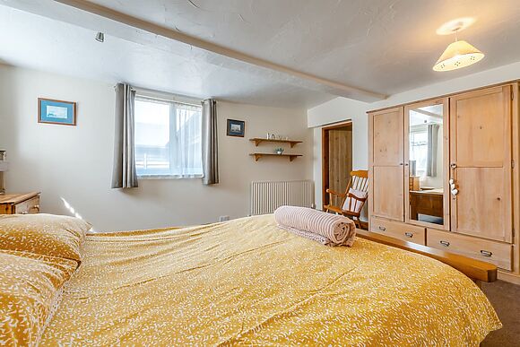 Captain's Quarters At Keel Lodges