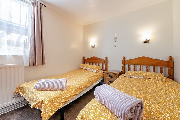 Captain's Quarters At Keel Lodges