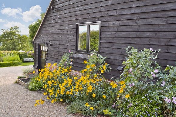 Mount House Barn