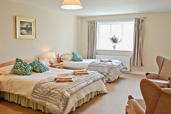 Twelve Oaks Farmhouse