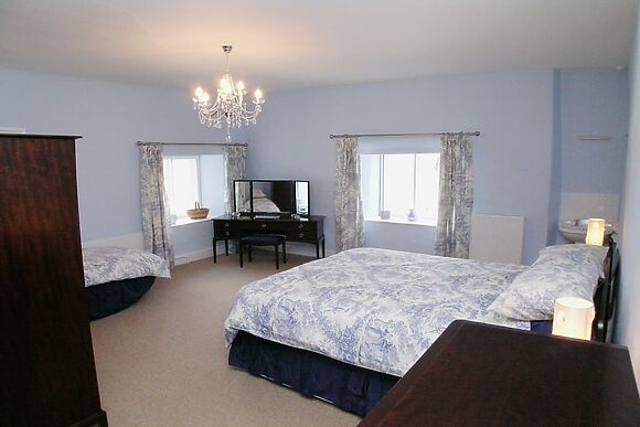 Twelve Oaks Farmhouse