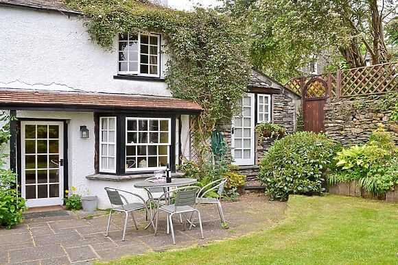 Rustic Cottage in Bowness-on-Windermere
