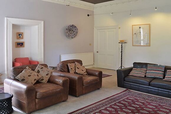 Holly Lodge