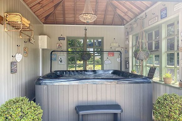 Bluebell Cottage at The Cottages