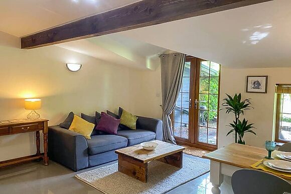 Chestnut Cottage at The Cottages