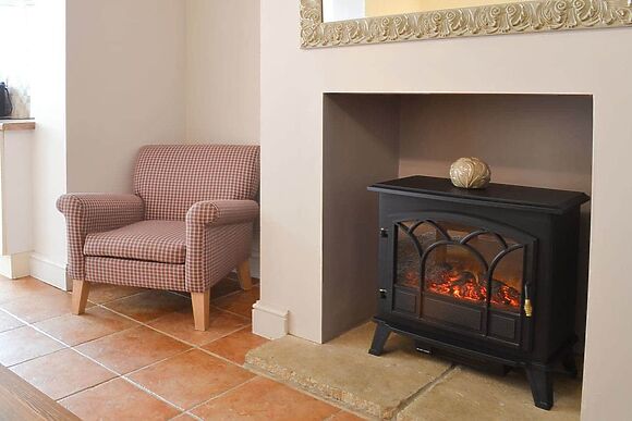 Sweet Pea Cottage in Holt