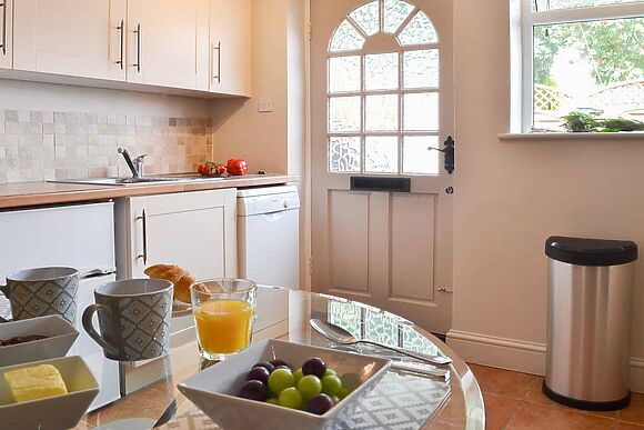 Sweet Pea Cottage in Holt