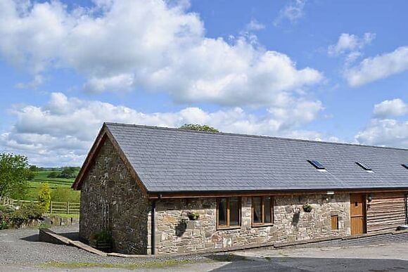 Y Dderwen at Brynglas Farm
