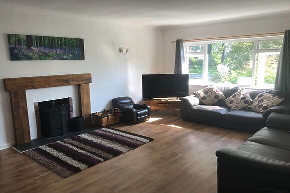 Blackmoor Farmhouse in Ludchurch