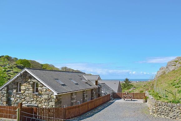Ysgubor Uchaf