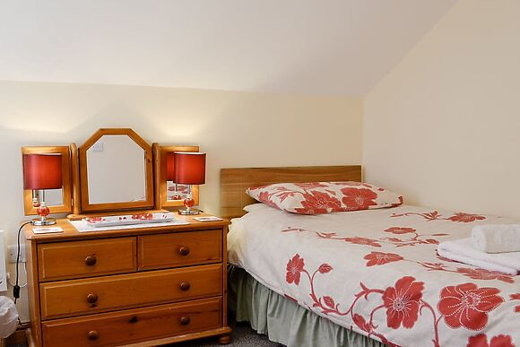 Ysgubor Uchaf