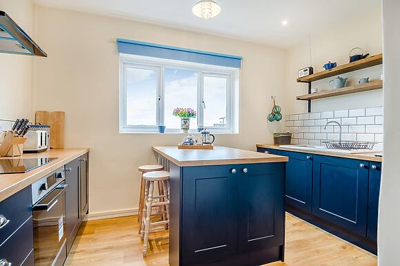 Pebbles Reach in Blue Anchor