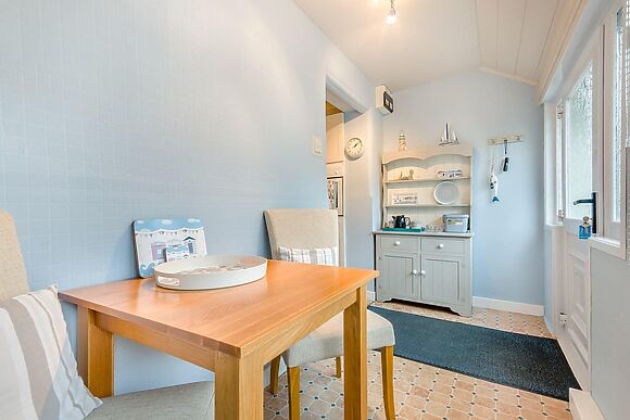 Anchors Away in Blue Anchor