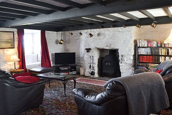 Porth Colmon Farmhouse