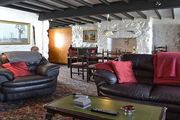 Porth Colmon Farmhouse