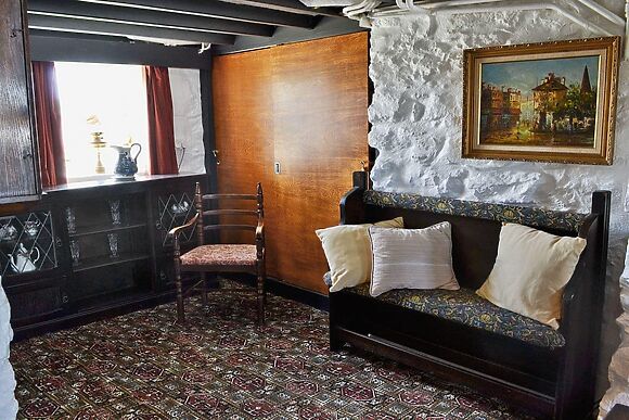 Porth Colmon Farmhouse