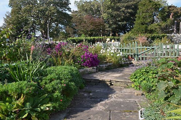 Haulfryn Cottage in Llandegfan