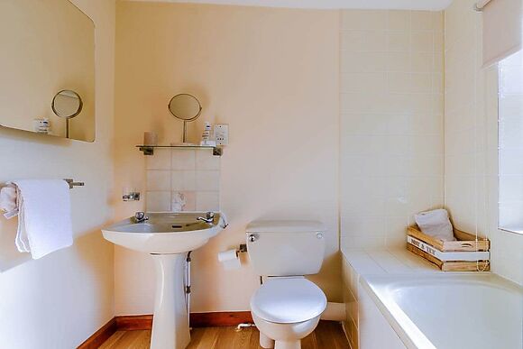 Estate Cottage in Wheldrake