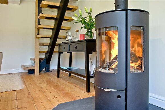 Nightingale Barn in Brent Knoll