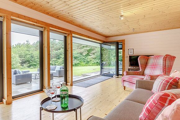 Oak Lodge