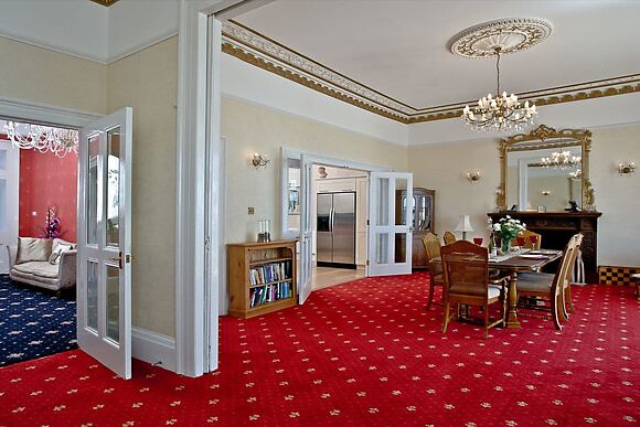 Riviera Mansion