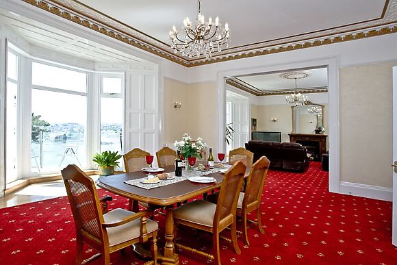 Riviera Mansion