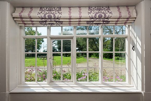 Cravens Manor