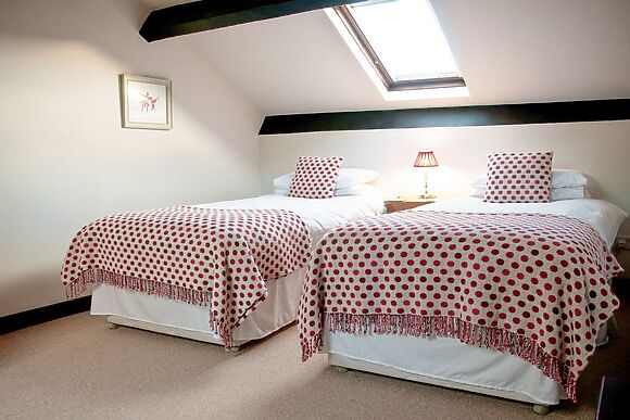 Staveley House