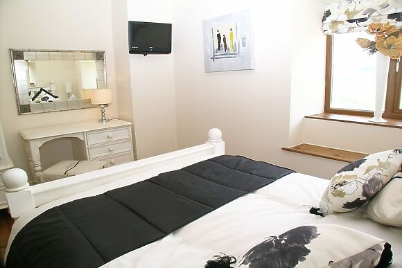 Daisy Cottage in Buckley Green