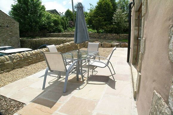 Daisy Cottage in Buckley Green