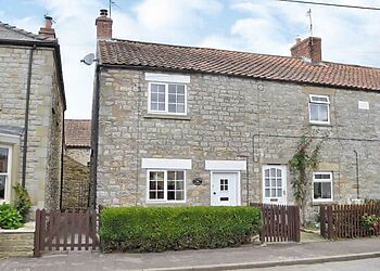 Hill View Cottage in Sinnington