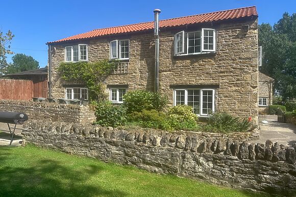 River Cottage (Luxury)