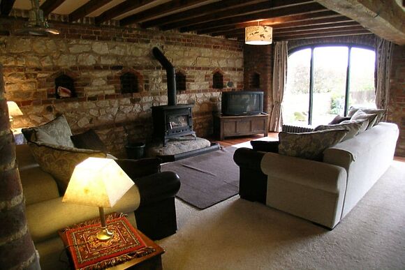 Spring Farm Barn in Grindale