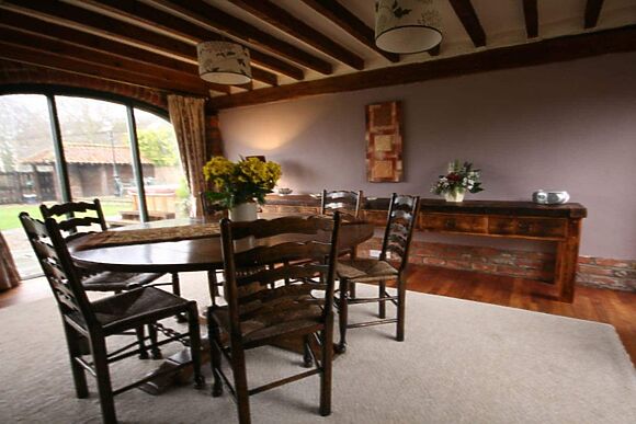 Spring Farm Barn in Grindale