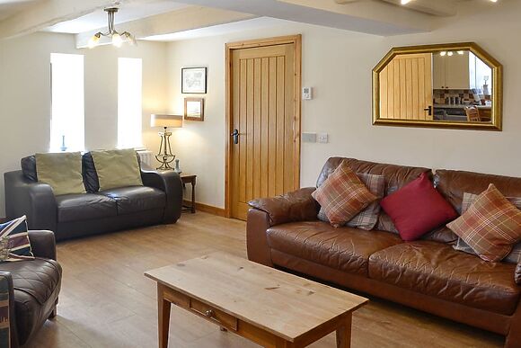 Kingfisher Cottage At Lambley Farm