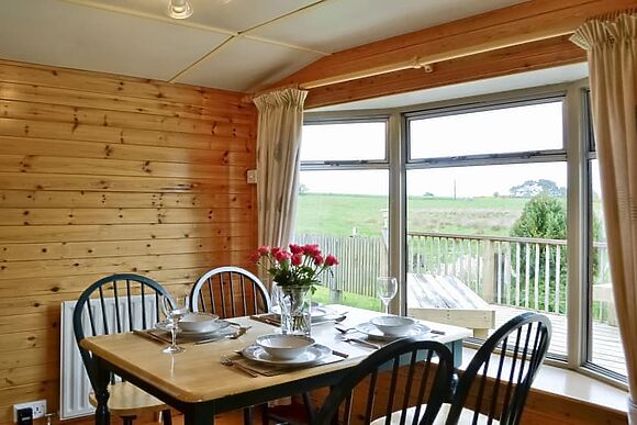 Henry's Lodge