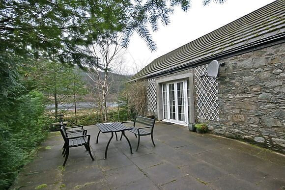Lochview Barn