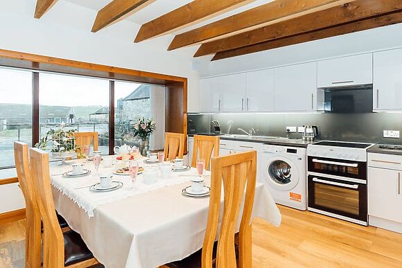 Middle Byre At Clauchan Farm
