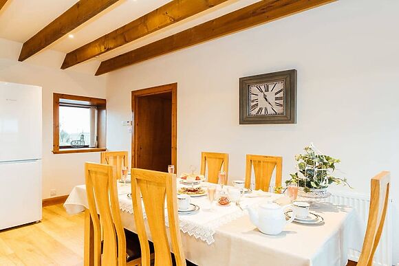 Middle Byre At Clauchan Farm