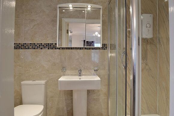 Maes Rheidol at Maesbangor