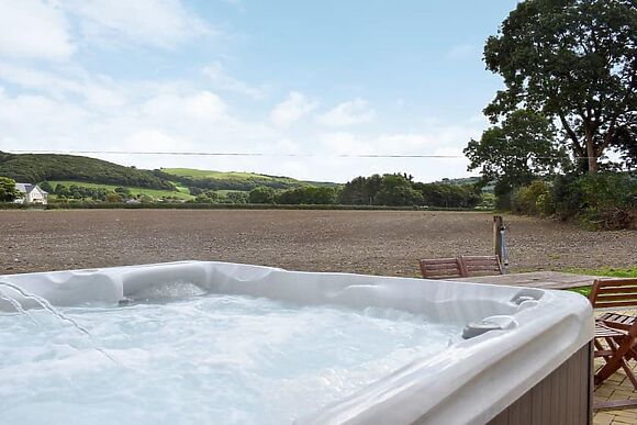 Maes Rheidol at Maesbangor