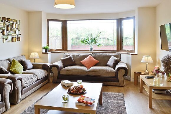 Dan-y-Glo in Waunarlwydd