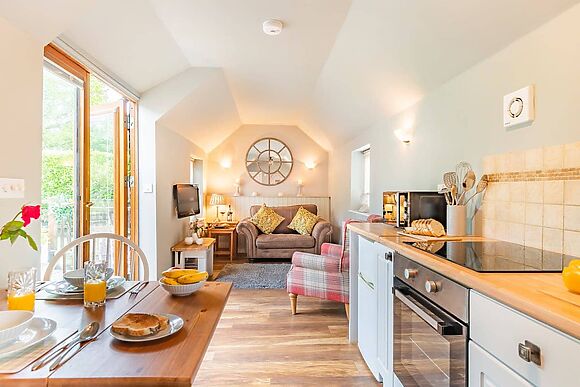 Pittendrigh Cottage at Craymere Cottages