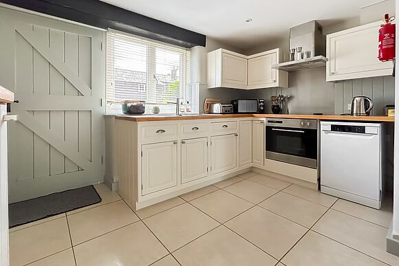 Bredy in Higher Bockhampton