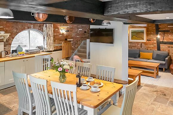 Coomb Barton in Higher Bockhampton