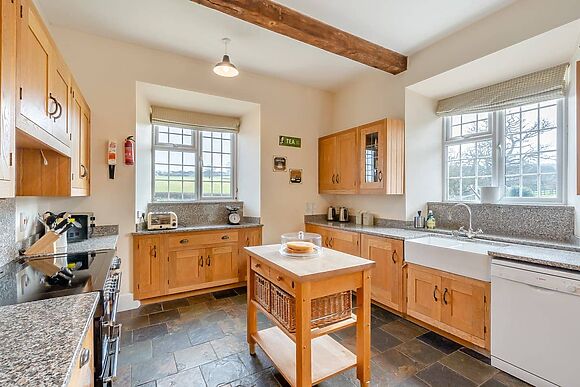 Armswell House in Plush