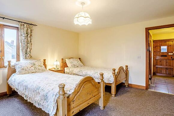 Book Online - Hoseasons